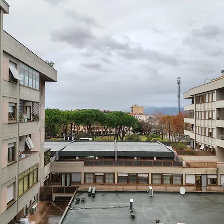 Ampio Con Vista Monti Wi-fi Veloce, Self Check-in, Vicino Stazione E Centro