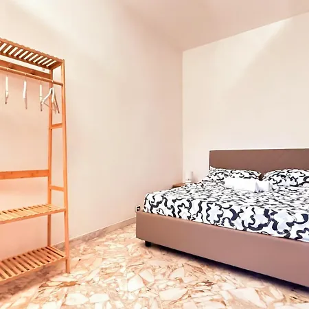 Apartment Ampio Con Vista Monti Wi-fi Veloce, Self Check-in, Vicino Stazione E Centro