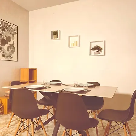Ampio Con Vista Monti Wi-fi Veloce, Self Check-in, Vicino Stazione E Centro Appartement